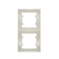 UNIVersal  Бриллиант  Слон. Кость  Рамка 2-ая вертик. 7948677