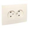 Валенсия розетка 2-местная б/з 10А кремовая с защ. штор. EKF